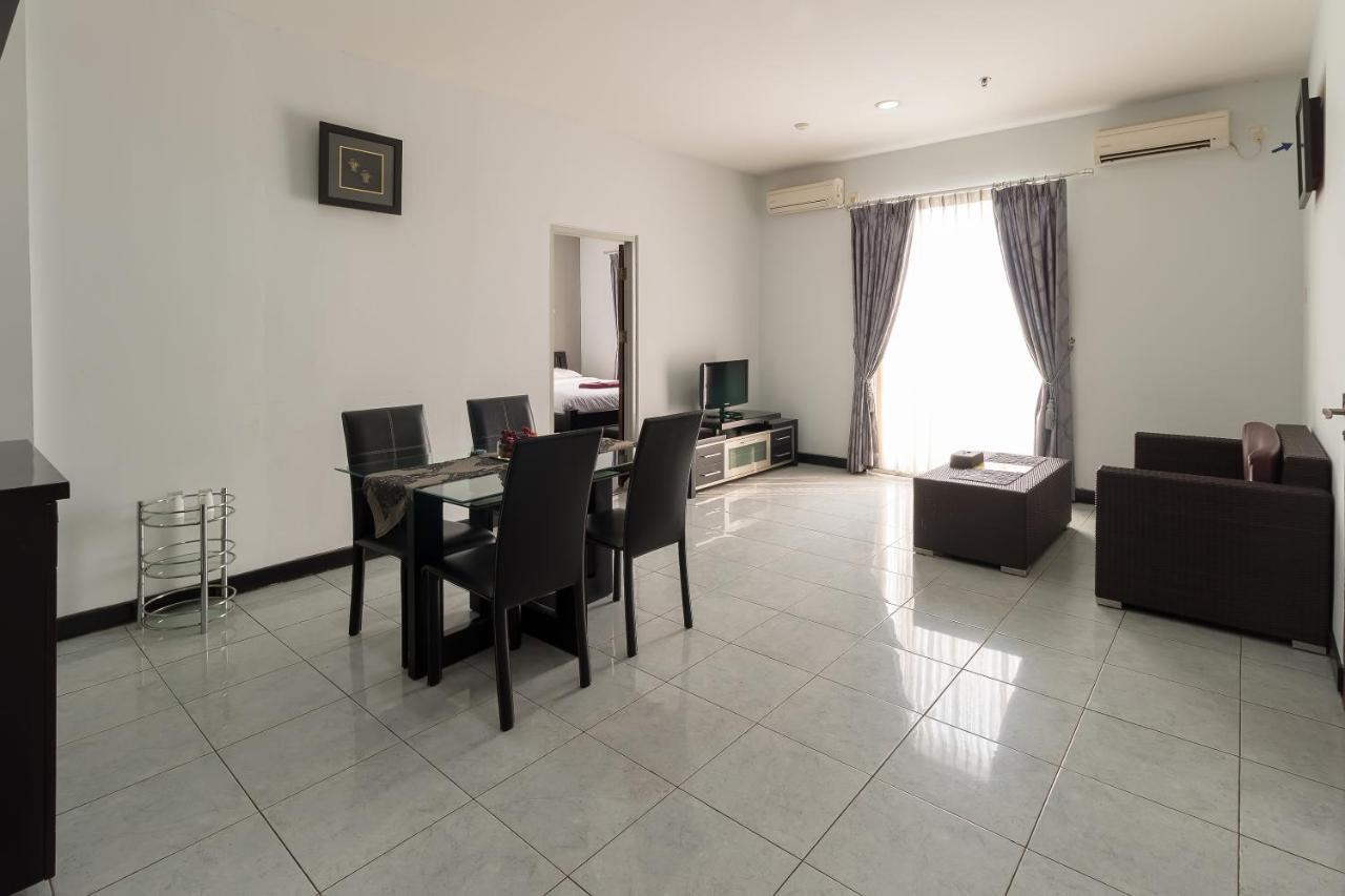 Hotel Golden Sky Pluit Jakarta Eksteriør bilde