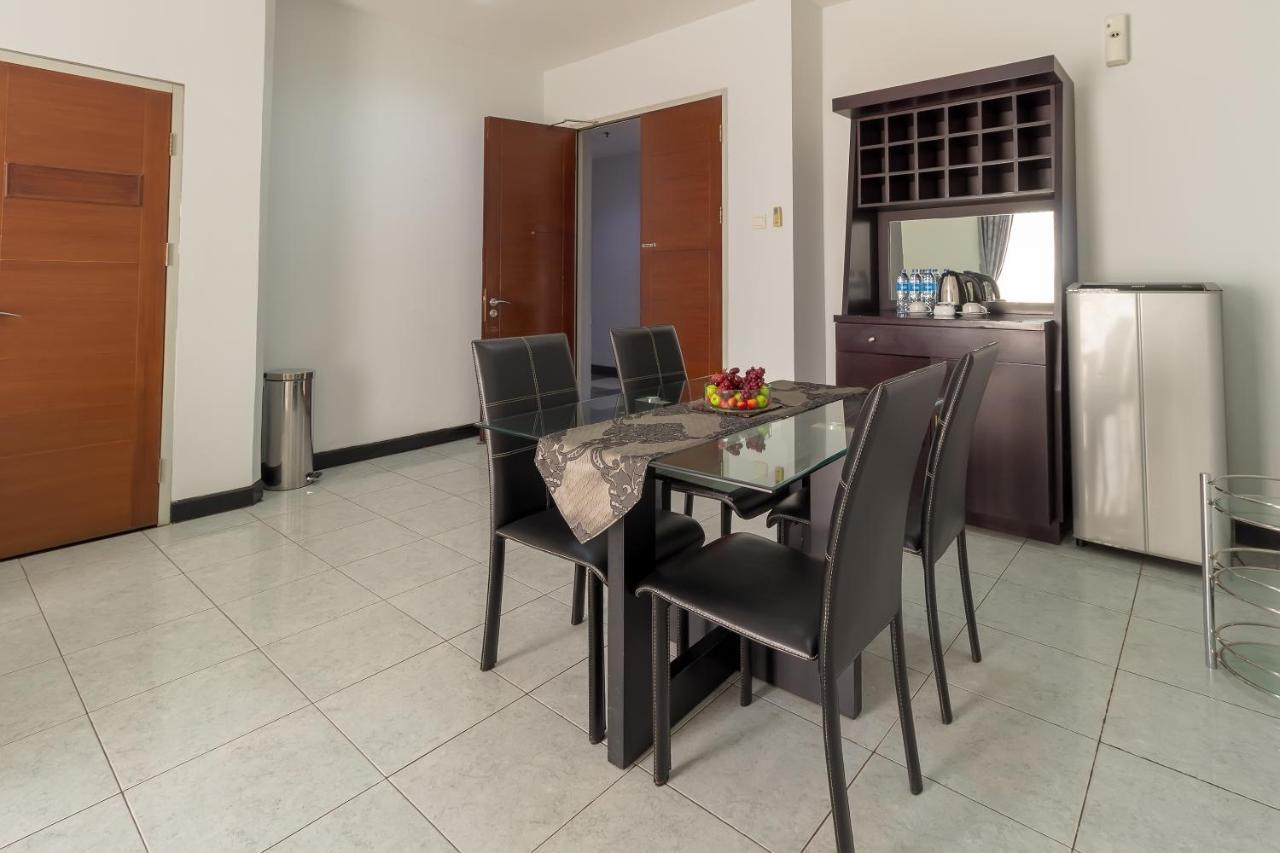 Hotel Golden Sky Pluit Jakarta Eksteriør bilde